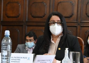 Ministra de Educación, Claudia Ruiz