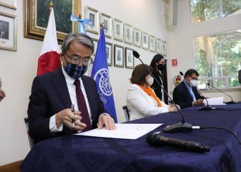 OIM y Japón apoyan a jóvenes guatemaltecos deportados