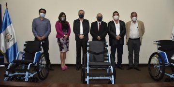 SCEP beneficio a 270 guatemaltecos con sillas de ruedas en 2020