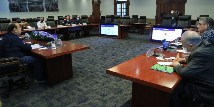 Gabinete define plan de reconstrucción tras daños causados por Eta y Iota