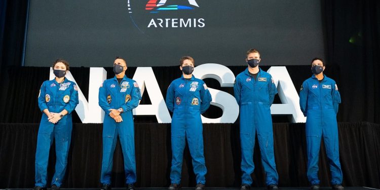 La NASA prepara misión a la Luna