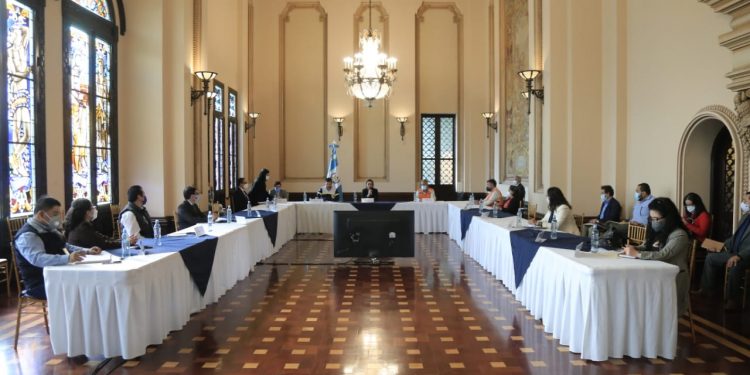 Desarrollan Mesa Técnica del Presupuesto 2021 acerca de la reconstrucción