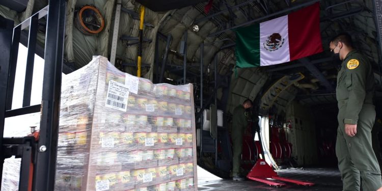 Guatemala recibe donación de alimentos procedentes de México