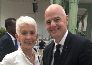 Presidente de la FIFA con Adela Camacho de Torrebiarte