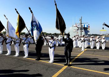 Marina de la Defensa Nacional celebra su 62 aniversario