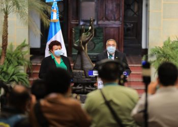 Autoridades de Salud analizan ampliar nivel de encamamiento para atender COVID-19