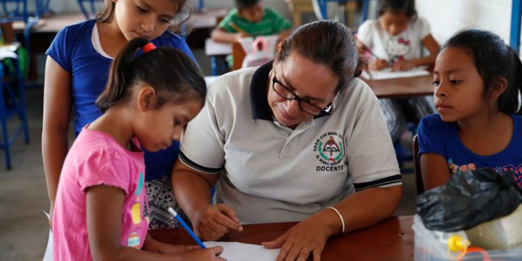Hacen llamado a no dejarse engañar por procesos falsos de contratación de docentes