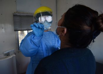 Ministerio de Salud realiza tamizajes en los laboratorios móviles./Foto: MSPAS.