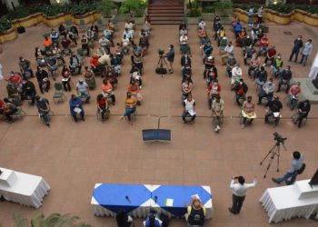 Salud dialoga con representantes de mercados de la ciudad capital.
