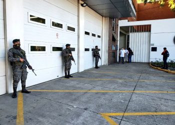 Ejército brinda seguridad en los Campamento Centro de Bienestar Respiratorio Móvil