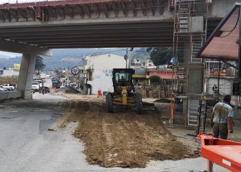 Paso a desnivel en Cuatro Caminos podría ser inaugurado en junio