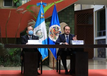 TPS y reforma migratoria temas que abordará el canciller con funcionarios de Estados Unidos