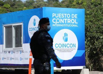 Presidente Giammattei: “Estamos luchando contra el contrabando y la defraudación aduanera”