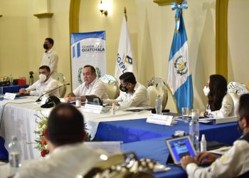 Presidente realiza sexta reunión con alcaldes a nivel departamental