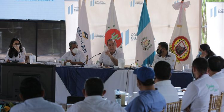 Gira de trabajo presidencial llega a Zacapa para promover acciones de desarrollo en el departamento