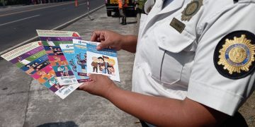 PNC mantiene acercamientos con la población para destacar la importancia de denunciar cualquier hecho de violencia