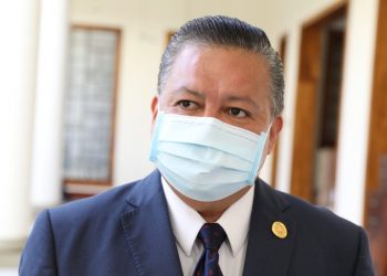 Seguirá garantizando la transparencia en los programas sociales, afirma el jefe del Mides