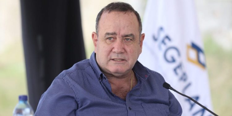 Mandatario concluye segunda semana de reuniones con alcaldes y gobernadores