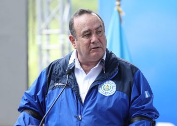 Ahorros del Estado serán destinados para comprar vacunas contra el coronavirus