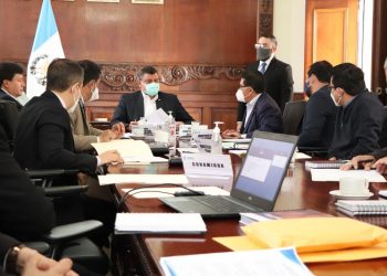 Autoridades de migración