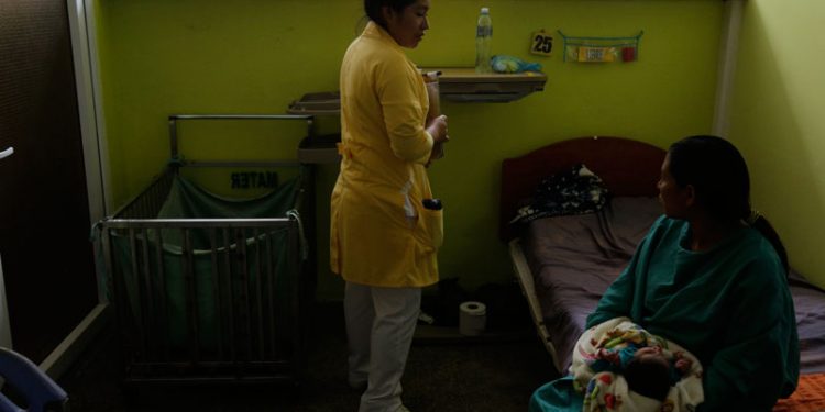 Avances en la salud de mujeres durante primer año de gobierno