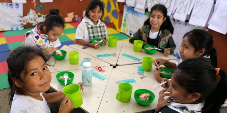 Programa de Alimentación Escolar fortalecerá economía local en 2021