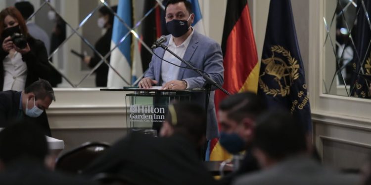 Ministro de Gobernación y los gobernadores dan seguimiento a estrategia para atender conflictividad social