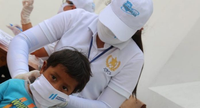 Uso de mascarilla en los niños, dependerá de la edad y problemas de salud./Foto: Archivo.