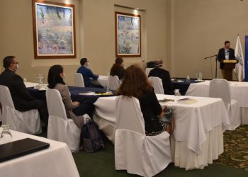 nuevos profesionales para la atención de refugiados en Guatemala