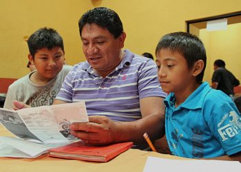 Padres de estudiantes recibirán capacitación sobre protocolos para el regreso seguro a clases