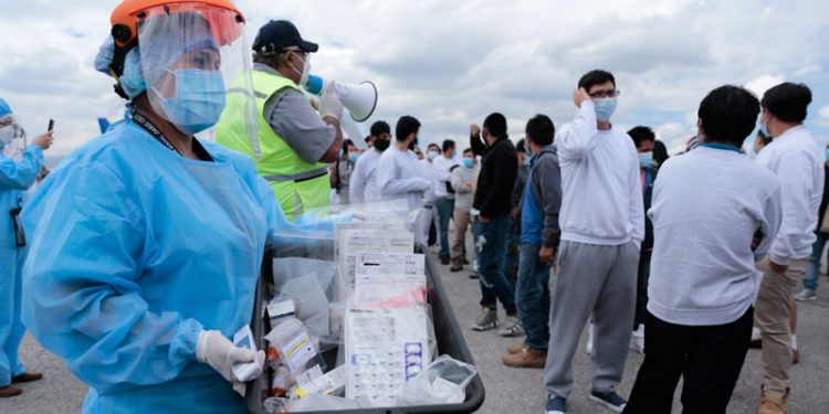 retornados guatemaltecos son reicibidos