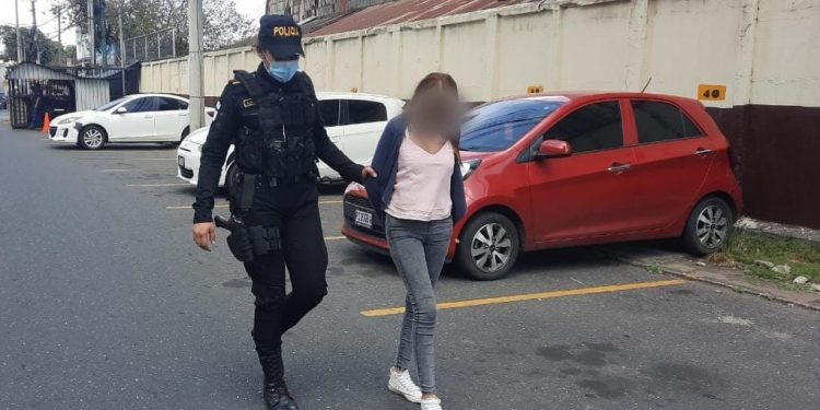 Detenida por intentar ingresar marihuana y un celular a correccional