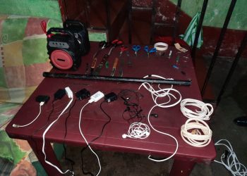 Fuerzas de seguridad mantienen requisas en las cárceles del país