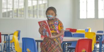 Modalidad híbrida en educación se pondrá en marcha este lunes