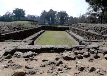 Garantizan la conservación de sitio arqueológico Iximché