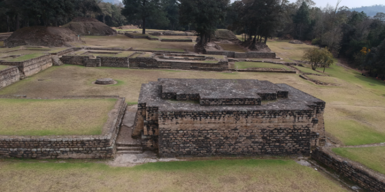 De habitante a protector de Iximché: la historia de Obispo Cumes