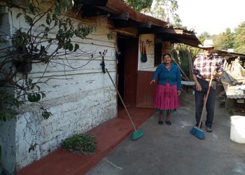 Benefician a 10 mil familias con programa Piso Digno