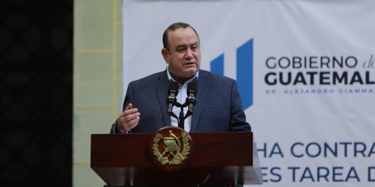 Presidente Alejandro Giammattei, en presentación de Primer Informe Anual de la Comisión Contra la Corrupción