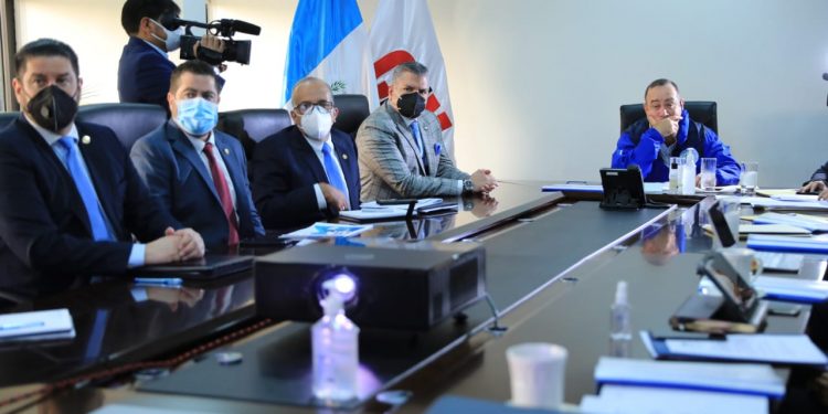 CIV mejorará más de 10 mil kilómetros de la red vial en 2021