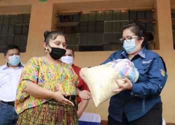 Mineduc garantizará alimentación escolar desde primer día de clases