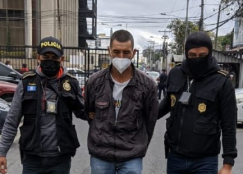 Ejecutan 30 allanamientos contra extorsionistas