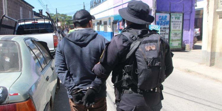 PNC reporta la captura de 170 personas por violencia contra la mujer