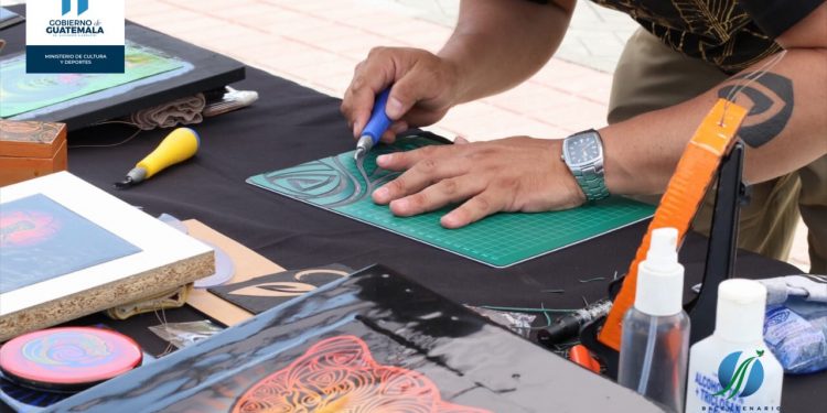 Iniciativa Ventanas Artísticas se traslada a zona 4 capitalina