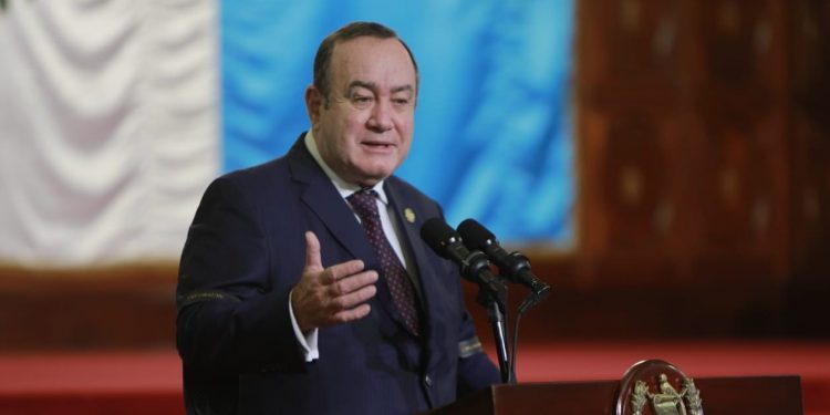 Presidente otorga Orden Nacional del Patrimonio Cultural