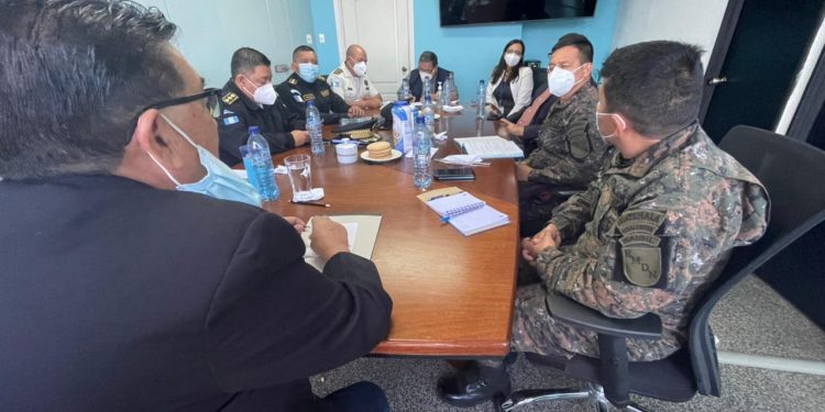 Refuerzan acciones ante eventual ingreso masivo de migrantes al territorio