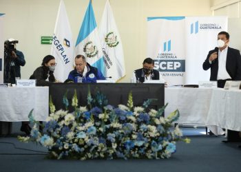 Presidente: “Vamos a iniciar la reconstrucción de Alta Verapaz con 73 viviendas”