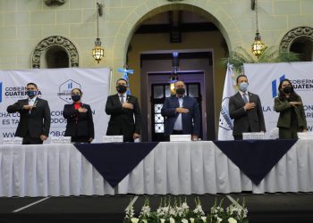 Presidente se refiere a la Ley de Extinción de Dominio