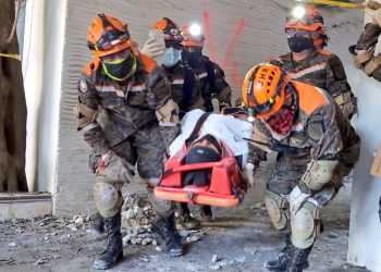 Cuál fue el papel del Ejército luego del terremoto de 1976