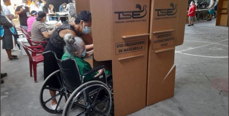 El Tribunal Electoral de El Salvador espera una jornada electoral pacífica