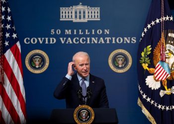 Biden urge al Senado a aprobar rescate para aliviar el “sufrimiento” por el coronavirus